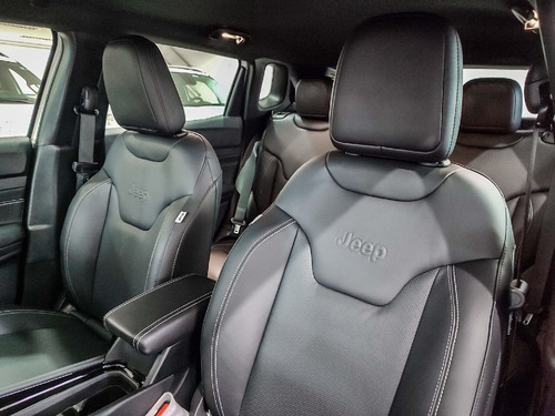 Imagem 11 de 14 de Jeep Compass 1.3 T270 Turbo Flex Longitude 80 Anos At6