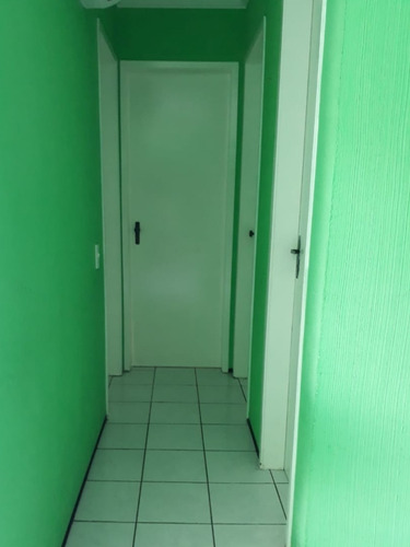Imagem 8 de 10 de Apartamento 3 Quartos Com Suite E Banheiro Social