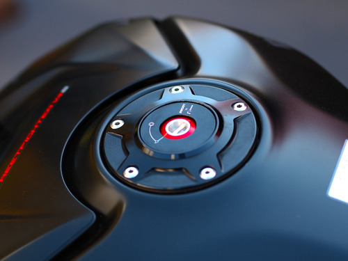 Ducati Streetfighter V4s 2022
