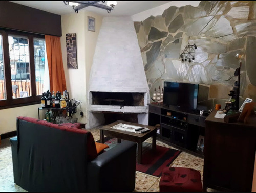 3 Casas+apto U$s 120000+saldo Financiado!