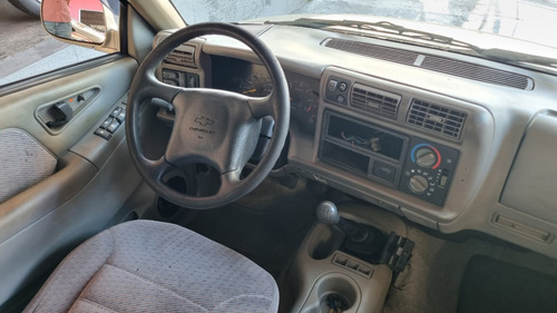 Chevrolet Blazer 4.3 V6 Dlx 5p