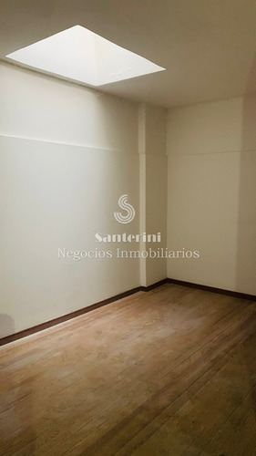 Imagen 6 de 8 de Venta Locales Comerciales Cordón, Av. Uruguay Y Tristan Narvaja, Excelente Ubicación!!!!