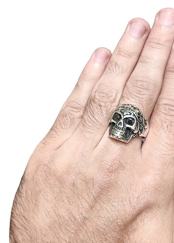 Anillo Calavera Plata 925 Con 2 Piedras Skull Cráneo Hombre