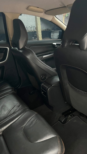 Volvo XC60 3.0 Dynamic 5p