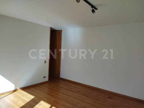 Venta Casa Cluster 888, Zona Angelopolis!!!