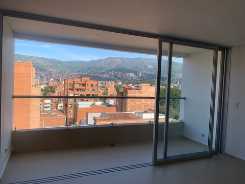 Apartamento En Venta Laureles, Medellín