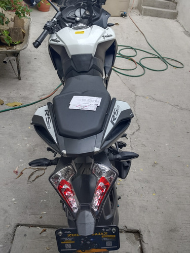Nueva Pulsar Bajaj Rs200 Año 2025