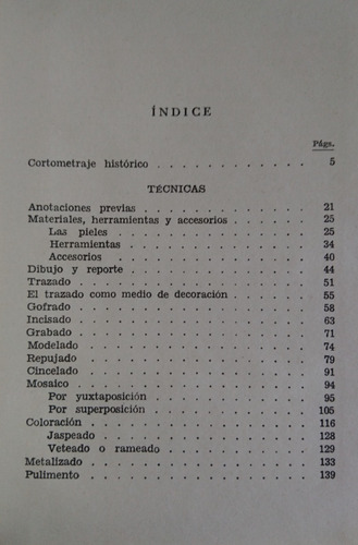 Cueros Artísticos (corioplastia) - Tomás G. Larraya (1956) (Usado)