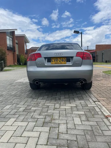 Audi A4 1.8 T Luxury