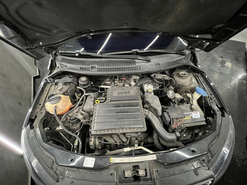 Volkswagen Saveiro 1.6 16v Cross Cab. Dupla Total Flex 2p