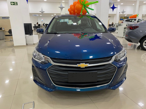 Imagem 3 de 8 de Chevrolet Onix Lt 1.0 (flex)