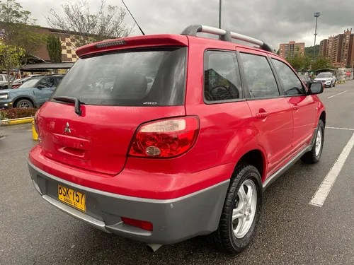 Mitsubishi Outlander 2.4