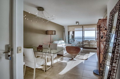 Imagen 3 de 18 de Venta Apartamento De 2 Dormitorios En Primera Linea De Punta Ballena