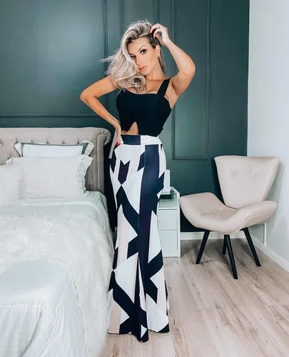 Saia estampada on sale com cropped