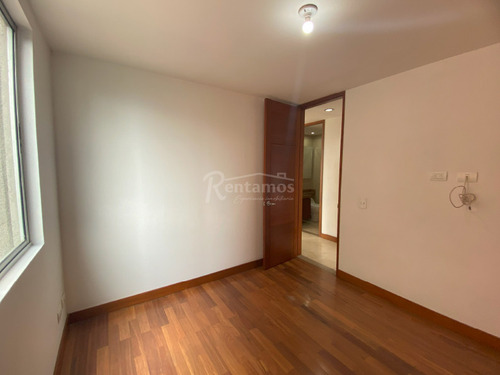 Apartamento En Arriendo En Santa Maria De Los Angeles. Cod A776166