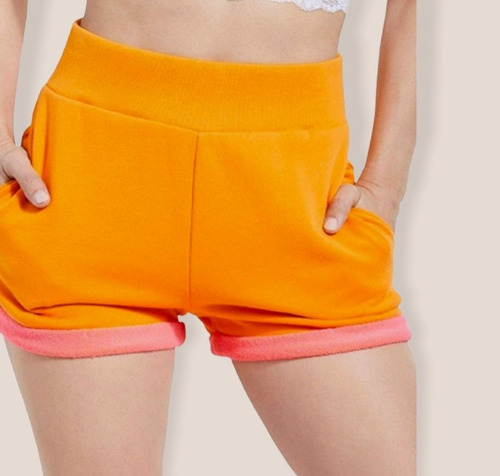 Short Con Bolsas Laterales (Usado)