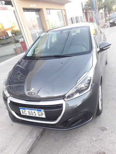 Peugeot 208 1.6 Active 2018