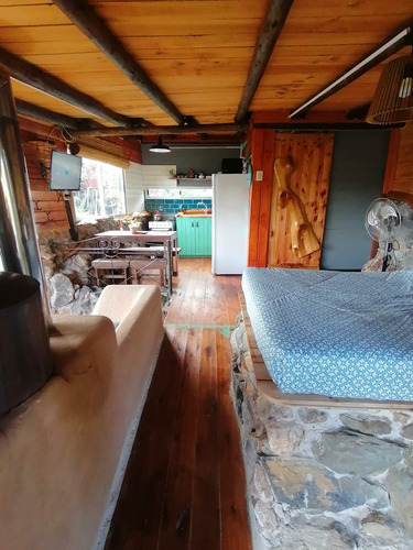 Imagen 17 de 22 de Villa Serrana Cabaña Para 2 P Estufa A Leña Wi-fi, Cable
