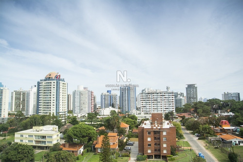 Hermoso Departamento En Venta En Zona De La Brava, Torre Chronos .-ref:4364