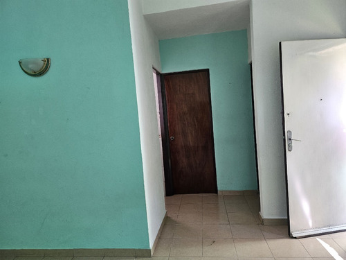 Casa Ubicada, Remodelada, De Un Solo Nivel , De Una Recamara, Baño, 47 M2 C, En La Unidad Habitacional Santa Fe , Imss