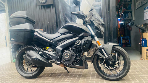 Bajaj Dominar 400