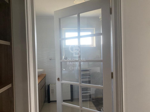 Venta De Casa/frente Al Lago.