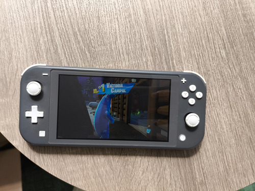 Nintendo Switch Switch Lite Gris Estándar 150gb Poco Uso (Usado)
