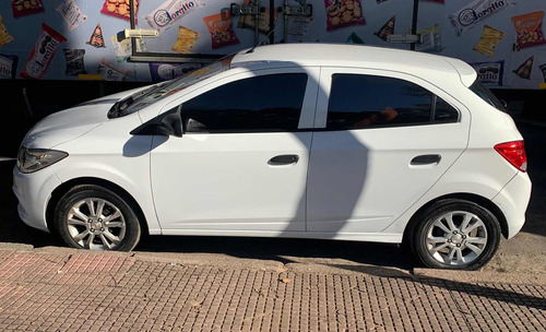 Chevrolet Onix 1.4 Lt Mt 98cv 2015