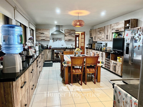 Parcela En Venta En Talca, Con Casa, Piscina, Solida, 300m2