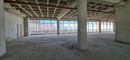 Venta De Edificio Empresarial En Boleita Norte