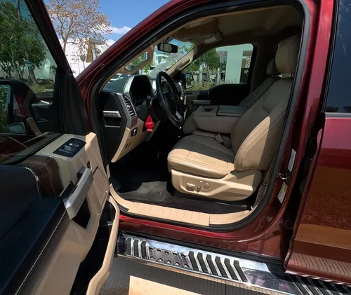 Ford F150 Lariat 2016