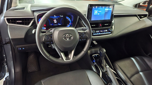 Toyota Corolla 2.0 Se-G Cvt