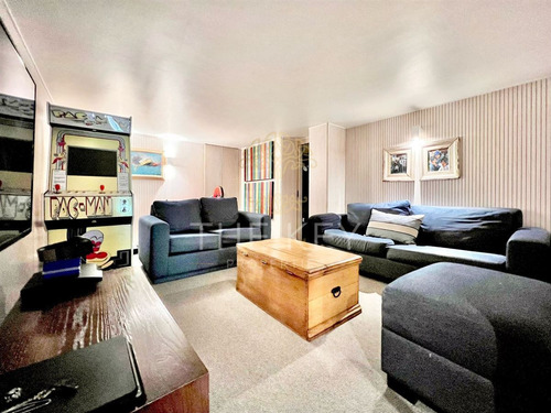 Casa En Arriendo De 5 Dorm. En Lo Barnechea