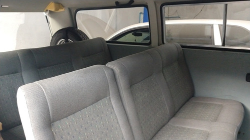 Imagen 9 de 11 de Volkswagen Combi 1.8l Pasajeros