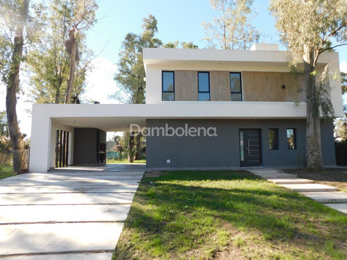 Casa En Venta, Álvarez Del Bosque, Moreno
