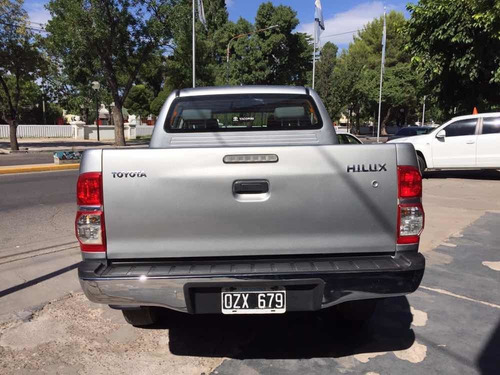 Toyota Hilux 3.0 Cd Sr 171cv 4x4 - C3 2015