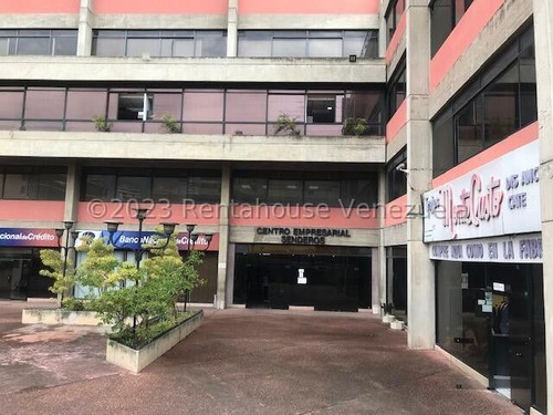 Cur Oficina En Venta En Los Cortijos De Lourdes 24-7012 Yg