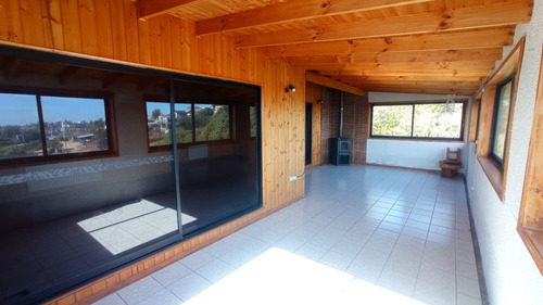 Casa Con 3 Dorm+3 Baños En Maitencillo, Año Corrido