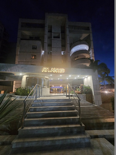 Hermanas Mota Alquilan Apartamento De Lujo En Res. Atlantis