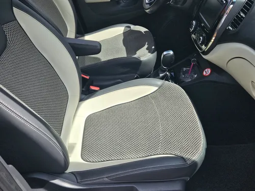 Renault Captur 2.0 Intens Automática