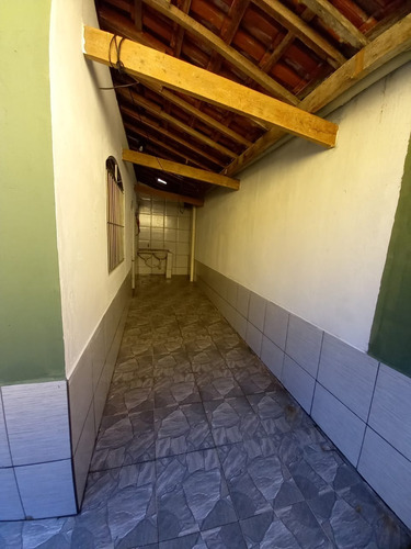 Imagem 3 de 8 de Casa Bem Localizada Bairro Santa Eugênia Mongaguá-sp - Ca00841 - 70011359