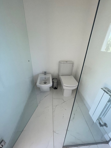 Imagen 23 de 30 de Casa En Venta En El Golf, Nordelta, G.b.a. Zona Norte