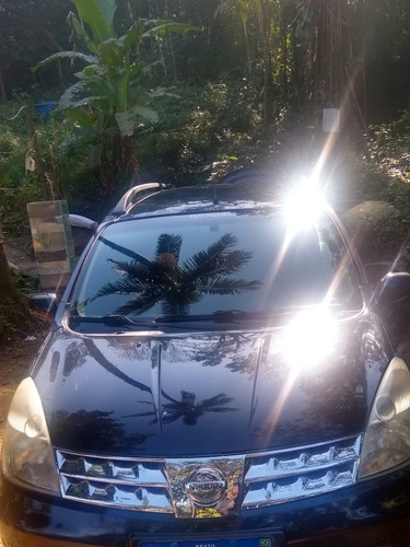 Imagem 8 de 9 de Nissan Grand Livina 2010 1.8 Sl Flex Aut. 5p