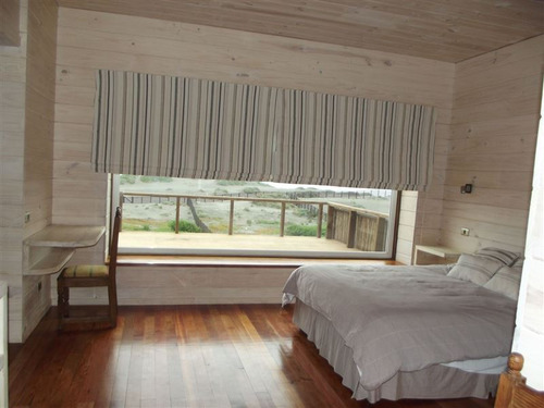 Casa En Venta 4 Dormitorios Pichilemu En Primera Línea