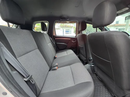 Renault Duster Expressión 2.0 4x4 MT 2017
