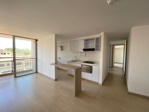 Apartamento Para La Venta En Marinilla Sector Belen (19713).