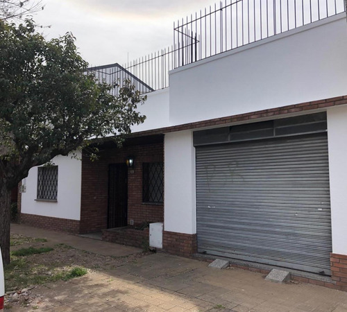 Imagen 2 de 17 de Ph Tipo Casa - 3 Amb - ¡cochera, Patio Y Terraza C/ Quincho!