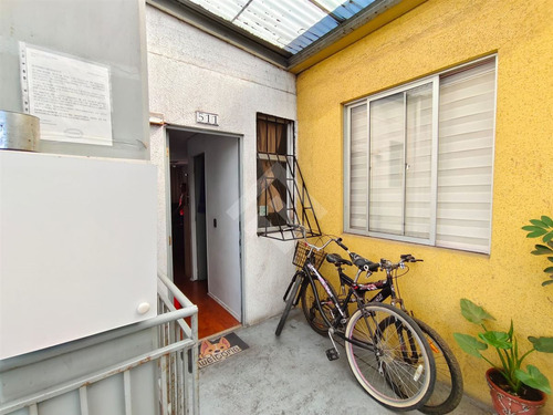 Departamento En Venta De 3 Dorm. En Maipú