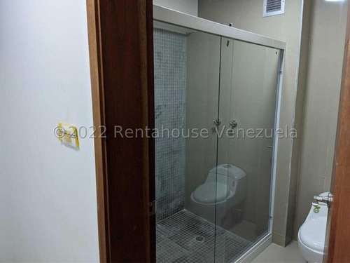 Hermoso Apartamento En Alquiler En El Este