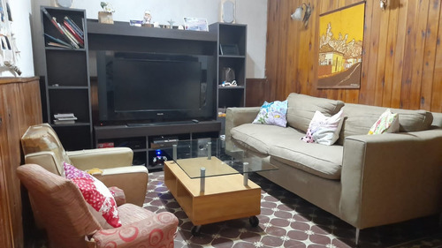 Imagen 8 de 18 de Venta Casa 3 Ambientes Lomas Del Mirador Galpon